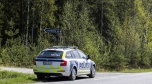 Polizei sichert ein Gebiet nach einem Vorfall in Estland, während Behörden gegen mutmaßliche Einflussnahmen aus dem Ausland ermitteln. Archivfoto: epa/Pirjo Tuominen