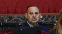 José Luis Ábalos nimmt am ersten Verhandlungstag im Korruptionsprozess vor dem Obersten Gericht in Madrid teil. Foto: EPA/J.j. Guillen/pool