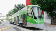 Mit dem „Luk Isan Tram“ testet die RMUTI einen in Thailand entwickelten Straßenbahn-Prototyp für die heimische Bahnindustrie. Bild: RMUTI