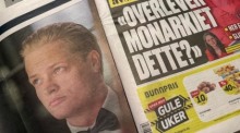 Norwegische Zeitungen berichten über den Prozess gegen Marius Borg Høiby sowie über die Kontakte von Mette-Marit zum Sexualstraftäter Jeffrey Epstein. Foto: Julia Wäschenbach/dpa