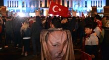 Die türkische Wahlbehörde erklärt Erdogan zum Sieger der Stichwahl. Foto: epa/Necati Savas