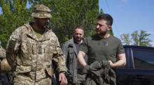 Präsident Zelensky besucht die ukrainische Frontlinie. Foto: epa/Pressedienst Des PrÄsidenten Hando