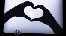 Apple-CEO Tim Cook in New York. Foto: epa/Justin Lane