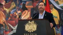 Luis Arce, der bolivianische Präsident, spricht während einer Pressekonferenz in La Paz. Foto: epa/Luis Gandarillas