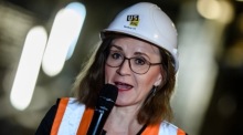 Vorstandsvorsitzende der BVG Verkehrsbetriebe Sigrid Nikutta. Foto: epa/Clemens Bilan
