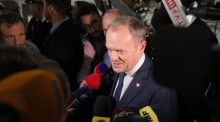 Der polnische Senat wählt Donald Tusk zum neuen Premierminister. Foto: EPA-EFE/Rafal Guz Polen Out