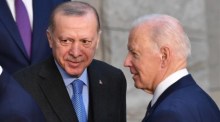 US-amerikanischer Präsident Joe Biden (R) und der türkische Präsident Recep Tayyip Erdogan (L) in Brüssel. Archivfoto: epa/Radek Pietruszka POLEN OUT