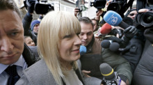 Gegen die rumänische Spitzenpolitikerin Elena Udrea wird wegen Korruption ermittelt. Foto: epa/Robert Ghement