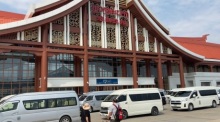 Der neue Bahnhof von Luang Prabang sieht ganz gleich aus wie derjenige in der Hauptstadt Vientiane. Fotos: hf
