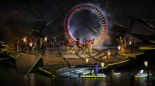Szene aus der Oper «La Traviata» auf der Bregenzer Seebühne, aufgenommen bei der Fotoprobe in Bregenz, Österreich. Die Oper feiert an diesem Mittwoch Premiere. Foto: Gian Ehrenzeller/Keystone/dpa
