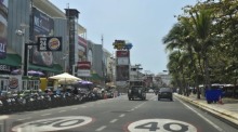 Die Strandpromenade von Pattaya erhält derzeit ein Facelifting. Ziel ist es, das Stadtbild aufzuwerten und die Aufenthaltsqualität zu verbessern. Foto: Rüegsegger