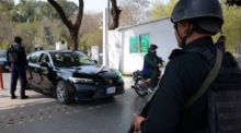 Nach Eskalation des grenzüberschreitenden Konflikts zwischen Afghanistan und Pakistan wurden die Sicherheitsvorkehrungen in KPK verschärft. Foto: epa/Ziyan Sheikh