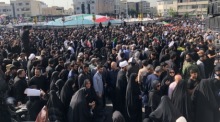 Im Iran findet ein Trauerzug für den verstorbenen Präsidenten Ebrahim Raisi statt. Foto: epa/Abedin Taherkenareh