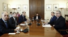 Treffen zwischen dem griechischen Staatspräsidenten und den Vorsitzenden der politischen Parteien in Athen. Foto: epa/Yannis Kolesidis