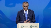 Tedros Adhanom Ghebreyesus, Generaldirektor der Weltgesundheitsorganisation (WHO), spricht während der UN-Klimakonferenz COP28 in Dubai. Foto: epa/Martin Divisek