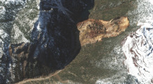 In der gesamten Region gibt es erhebliche Schäden an kritischer Infrastruktur. Foto: Satellitenbild/Maxar Technologies/dpa