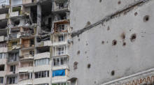 Durch Luftangriffe zerstörte Wohngebäude. Ab dem 24. Februar 2022, während der russischen Invasion in die Ukraine, wurde die Stadt von den russischen Streitkräften belagert. Foto: Michal Burza/Zuma Press Wire/dpa