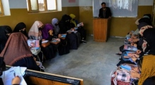 Ein Zentrum für die Bildung afghanischer Mädchen in Kabul ist von der Schließung bedroht, weil die Mittel fehlen. Foto: epa/Stringer 2072