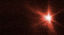 Das vom «James Webb»-Teleskop aufgenommene Bild zeigt den Asteroiden Dimorphos vier Stunden nach dem Einschlag der Sonde. Foto: Nasa