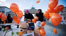 Protest in Gedenken an die israelischen Geiseln in Berlin. Foto: epa/Clemens Bilan