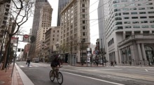 Außenansicht eines Bürogebäudes der KI-Firma Anthropic in San Francisco. Das Unternehmen steht wegen KI-Sicherheitsregeln unter Druck des Pentagons. Foto: epa/John G. Mabanglo