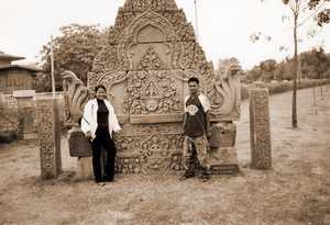 Khmer-Vergangenheit und Isaan-Jugend.