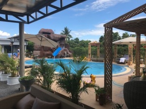 Resort in Chiang Mai zu verkaufen mit Villa Land 3400m² 4 Bungalows, 1 Villa 200m², Pool