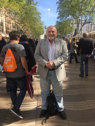 Der Deutsche Karl Jacobi tritt bei der Bürgermeisterwahl in Barcelona an. Foto: Carola Frentzen/Dpa