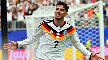 Deutschlands Kai Havertz jubelt nach seinem Treffer zum 7:1 gegen Curaçao beim WM-Auftakt in Houston.