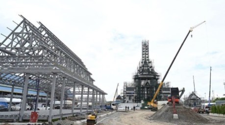 Das königliche Krematorium auf dem Sanam Luang soll nach Angaben der Behörden bis Oktober 2026 vollständig fertiggestellt werden. Bild: Bangkok Metropolitan Administration (BMA)