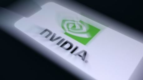 Das Logo des US-Chipherstellers Nvidia ist auf einem Smartphone zu sehen. Führende KI- und Technologieunternehmen bereiten Börsengänge mit milliardenschweren Bewertungen vor. Foto: EPA/Adam Vaughan