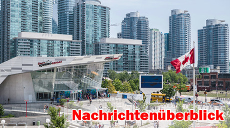 Sommerlicher Blick auf das Ripley’s Aquarium of Canada in Toronto mit modernen Hochhäusern im Hintergrund und wehender kanadischer Flagge im Vordergrund. Foto: Mauro Unsplash/Fabio Cilurzo