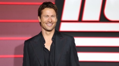 US-Schauspieler Glen Powell posiert bei der britischen Premiere des Films «The Running Man» in London. Foto: EPA/Andy Rain
