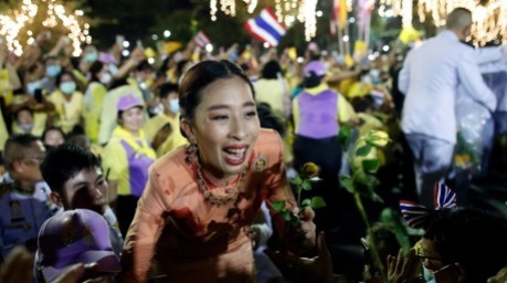 Prinzessin Bajrakitiyabha ist im Alter von 47 Jahren verstorben. Die Tochter von König Maha Vajiralongkorn hatte nach einem medizinischen Notfall mehr als drei Jahre im Koma gelegen. Archivbild: epa/Rungroj Yongrit