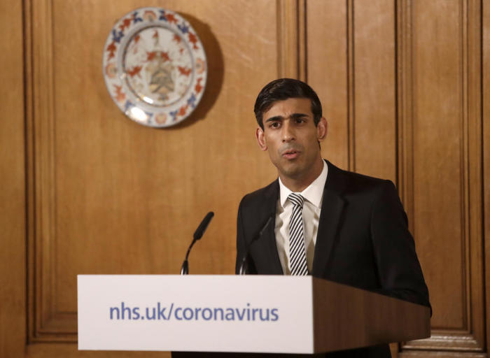 Großbritanniens Bundeskanzler Rishi Sunak gibt eine Pressekonferenz über die aktuelle Situation mit dem COVID-19. Foto: epa/Matt Dunham / Pool