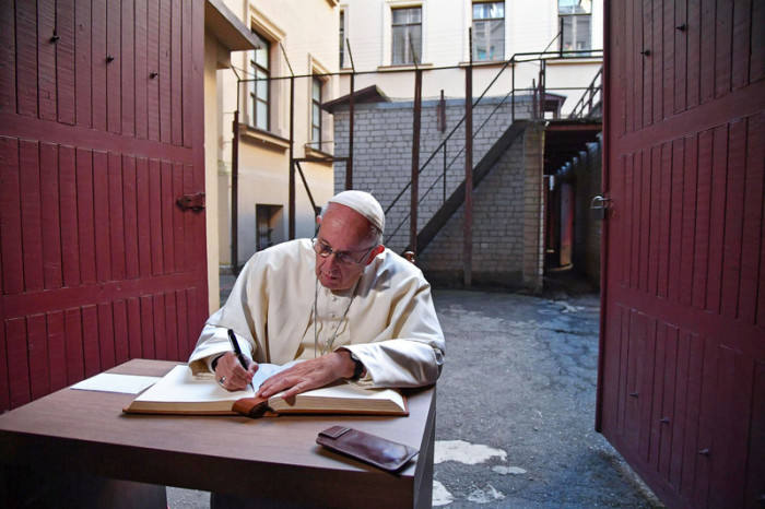 Papst Franziskus. Foto: epa/Alessandro Di Meo