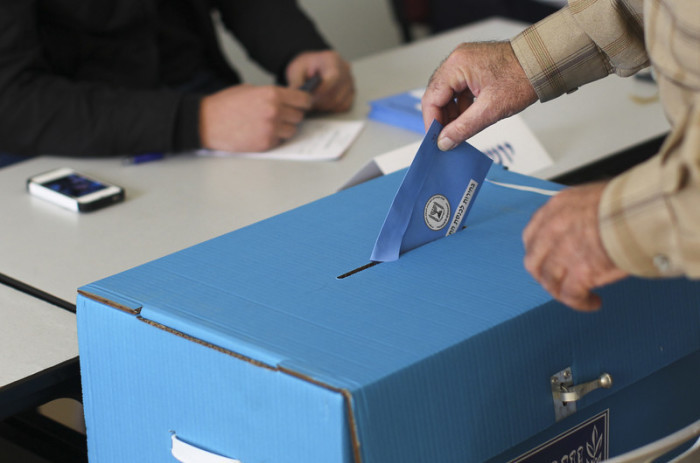 Wahlbeteiligung in Maghar bei den israelischen Parlamentswahlen. Archivfoto: epa/Atef Safadi