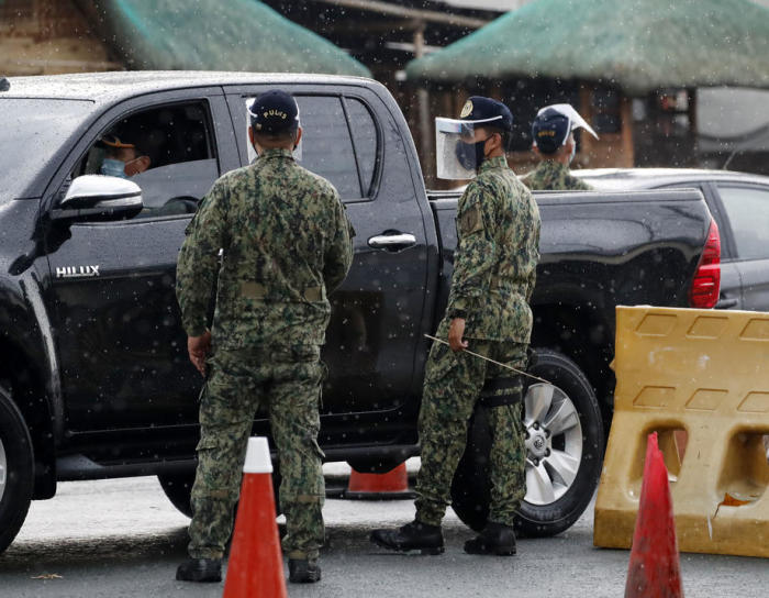 In der philippinischen Hauptstadt Manila stehen Autos jeden Tag im Stau. Foto: epa/Eugenio Loreto