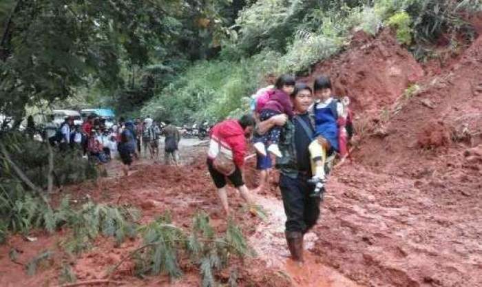 Viele Landesteile leiden unter Erdrutschen. Foto: The Nation