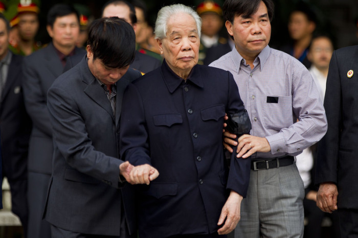 Der ehemalige vietnamesische Staats- und Regierungschef Do Muoi. Archivbild: epa/Luong Thai Linh