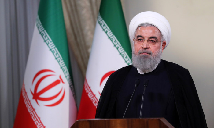 Der iranische Präsident Hassan Rouhani gibt eine Erklärung zur Entscheidung von US-Präsident Trump ab. Foto: epa/Presidential Office / HANDOUT