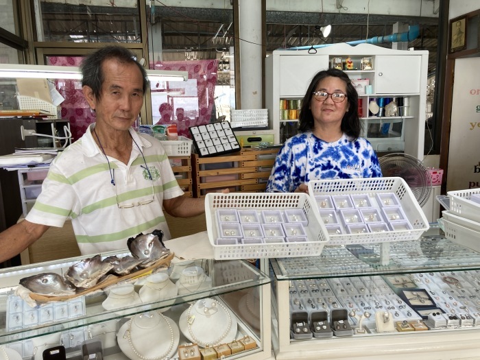 Der Perlenzüchter von Phuket. Fotos: picture alliance/dpa | Carola Frentzen