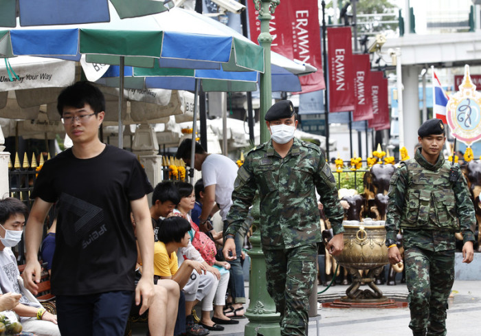 Im Jahr 2016 wurden die Sicherheitsvorkehrungen in Bangkok massiv verstärkt. Foto: epa/Narong Sangnak