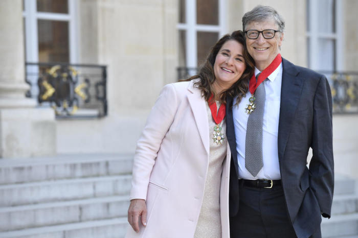 Rechnung Gates und Melinda Gates trennen sich nach 27 Jahren Ehe. Foto: epa/Julien De Rosa