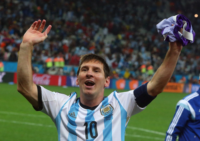 Messi glücklicher als Robben