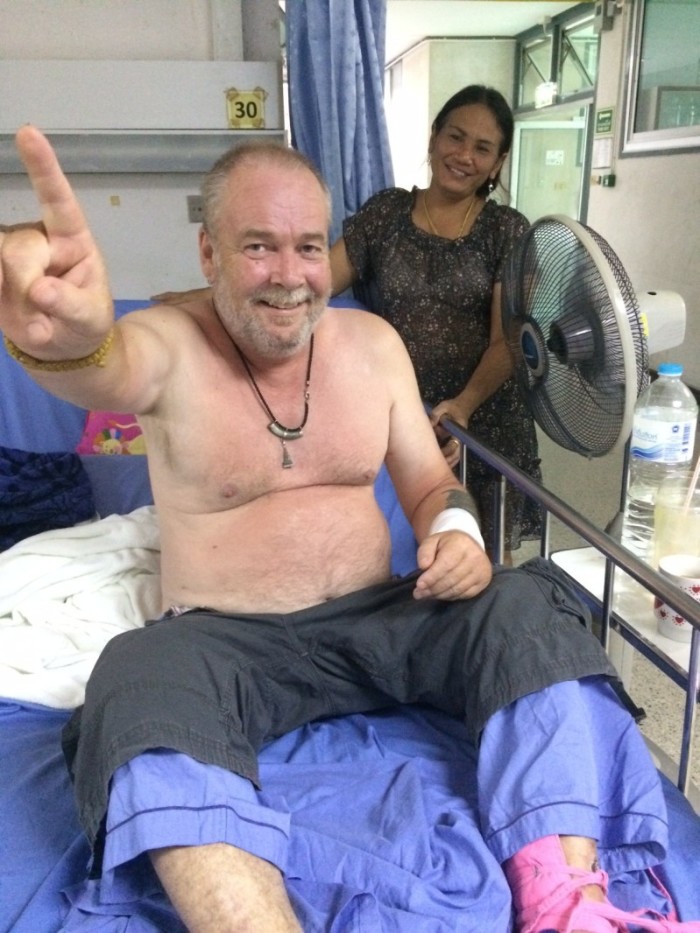 Der Schweizer Peter N. (52) aus dem Kanton Bern nach sechs Tagen Krankenhaus: Die Stimmung wieder obenauf.