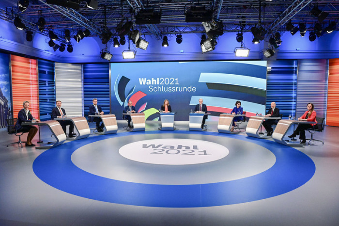 der TV-Debatte «Wahl 2021 Schlussrunde». Foto: Tobias Schwarz/Afp-pool/dpa