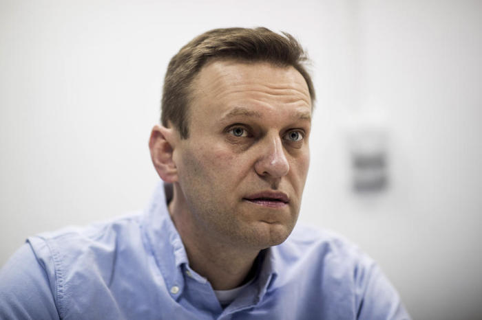 Alexej Navalny, russischer liberaler Oppositionsführer und Leiter einer Anti-Korruptionsstiftung, arbeitet in seinem Büro während der Präsidentschaftswahlen in Russland. Foto: epa/Yevgeny Feldman