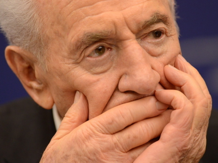 Israels Ex-Präsident galt als unermüdlich, doch mit 93 hat ihn doch der Tod ereilt. Seine Friedensvision konnte Peres nicht umsetzen - aber an seinem Grab zollen ihm Trauergäste aus aller Welt Tribut. Foto: epa/Patrick Seeger