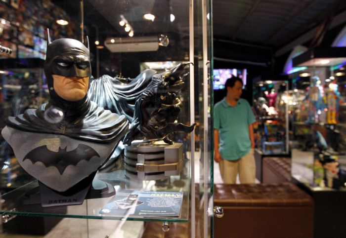 Blick auf die Superhelden-Exponate im Batcat Museum an der Srinakarin Road. Foto: epa/Rungroj Yongrit